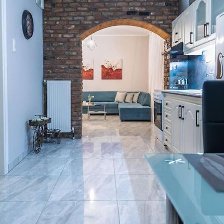 Το Άλλο Σπίτι... Villa Aridaía Eksteriør billede