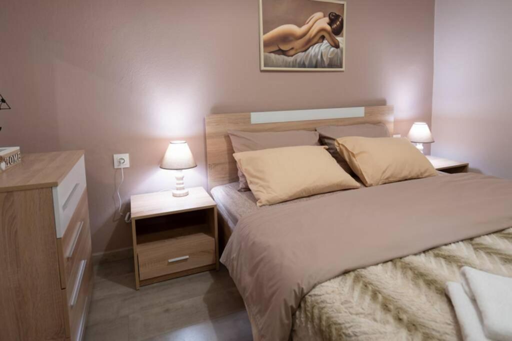 Το Άλλο Σπίτι... Villa Aridaía Eksteriør billede